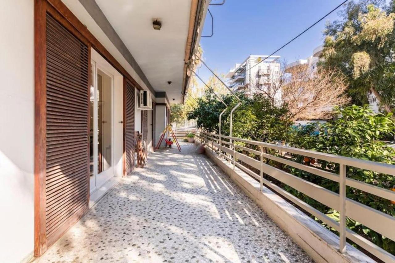 Spacious Renovated Flat In The Athens Riviera エクステリア 写真