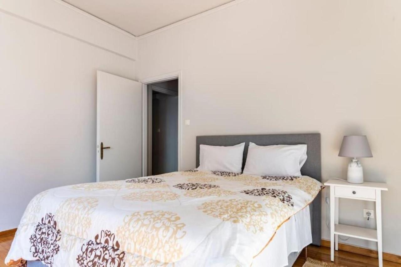 Spacious Renovated Flat In The Athens Riviera エクステリア 写真