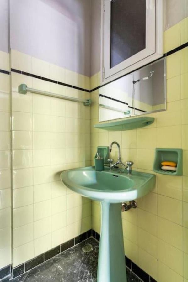 Spacious Renovated Flat In The Athens Riviera エクステリア 写真